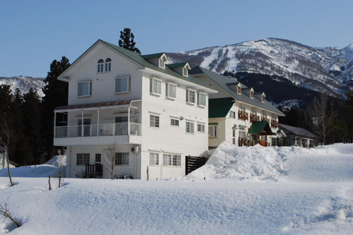 外観 冬のやまぼうし